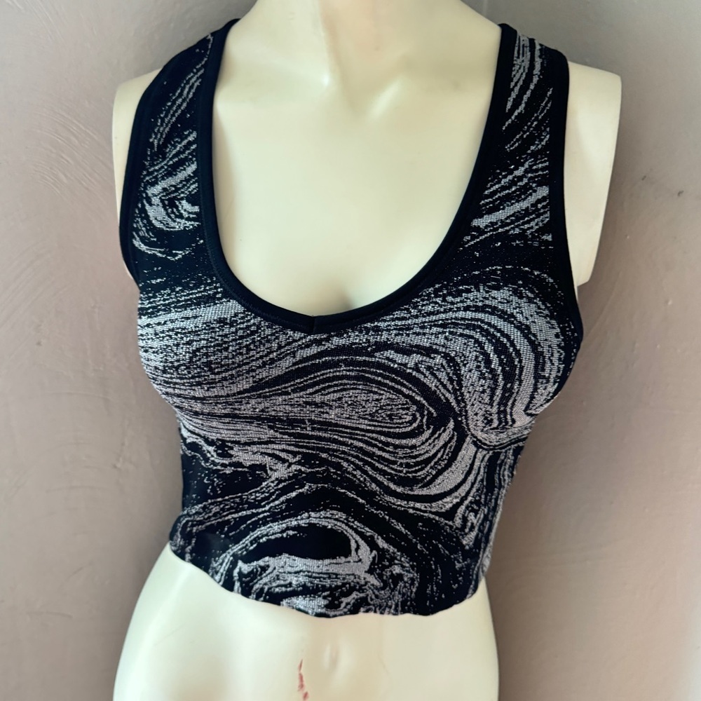 Athleta cropped tank/sportsbra size small